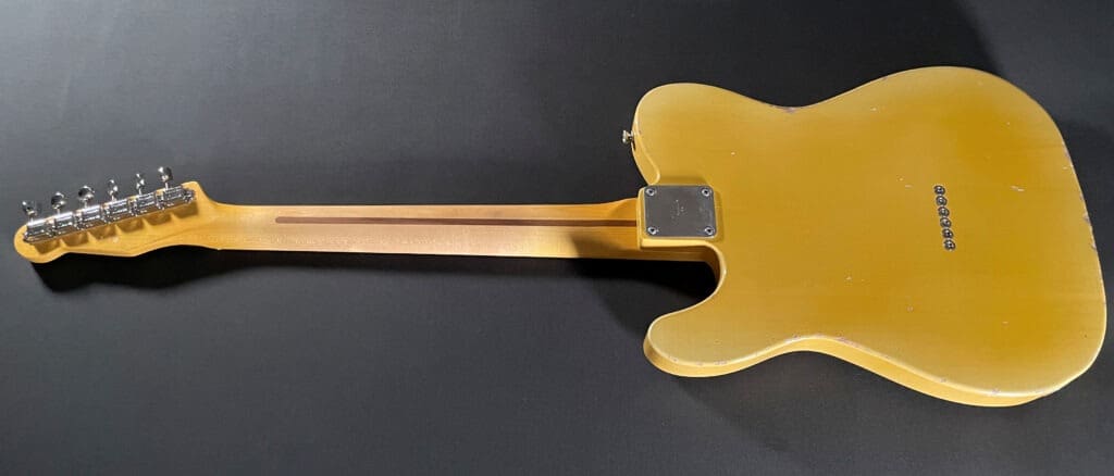 Glendale GT16 Timetraveler™ back side of the guitar